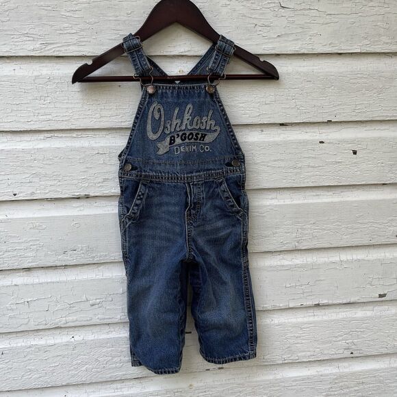 OshKosh B'Gosh Denim Overalls Baby Boy Reverse Logo Bib Vestbak- Size 12M - Picture 1 of 8